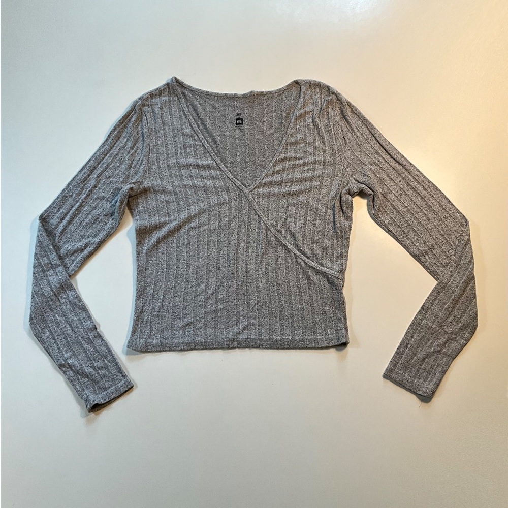 PacSun Me To We Gray V-Neck Faux Wrap Top (M)